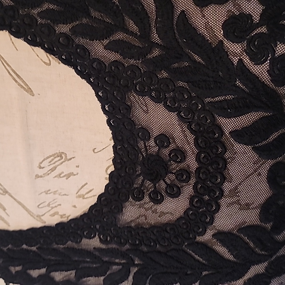 Express Lace Top - Picture 3 of 4